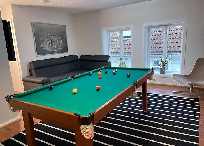 15 By Berti's * Stavanger